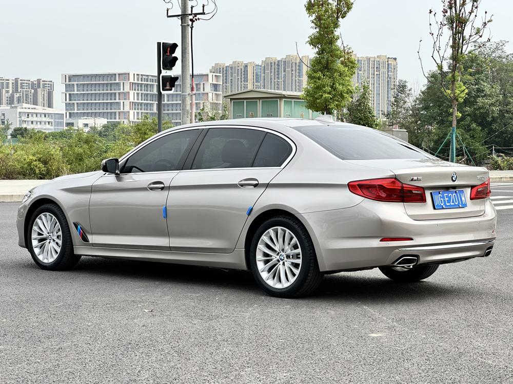 BMW BMW 5-Series