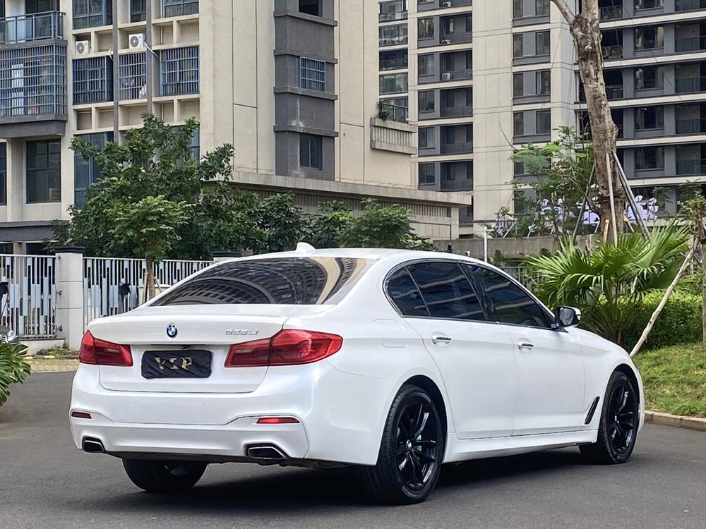 BMW BMW 5-Series