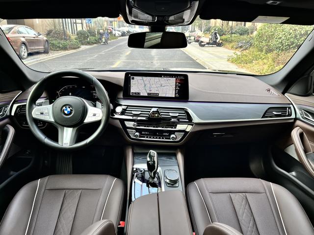 BMW BMW 5-Series