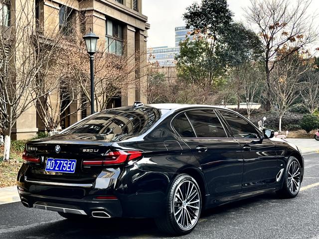 BMW BMW 5-Series
