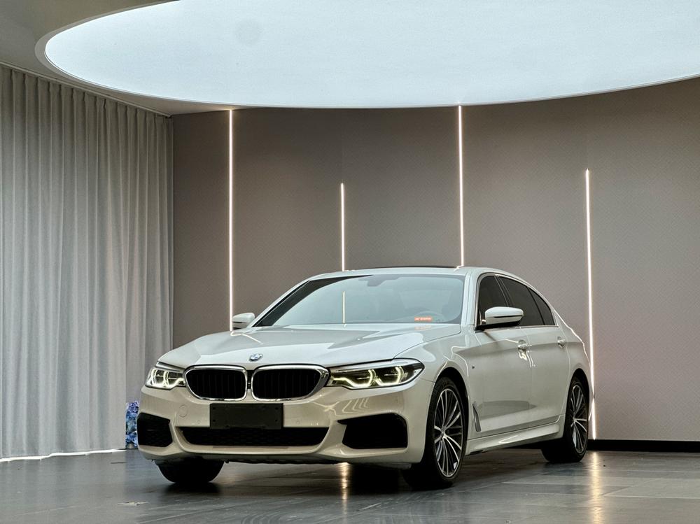 BMW BMW 5-Series