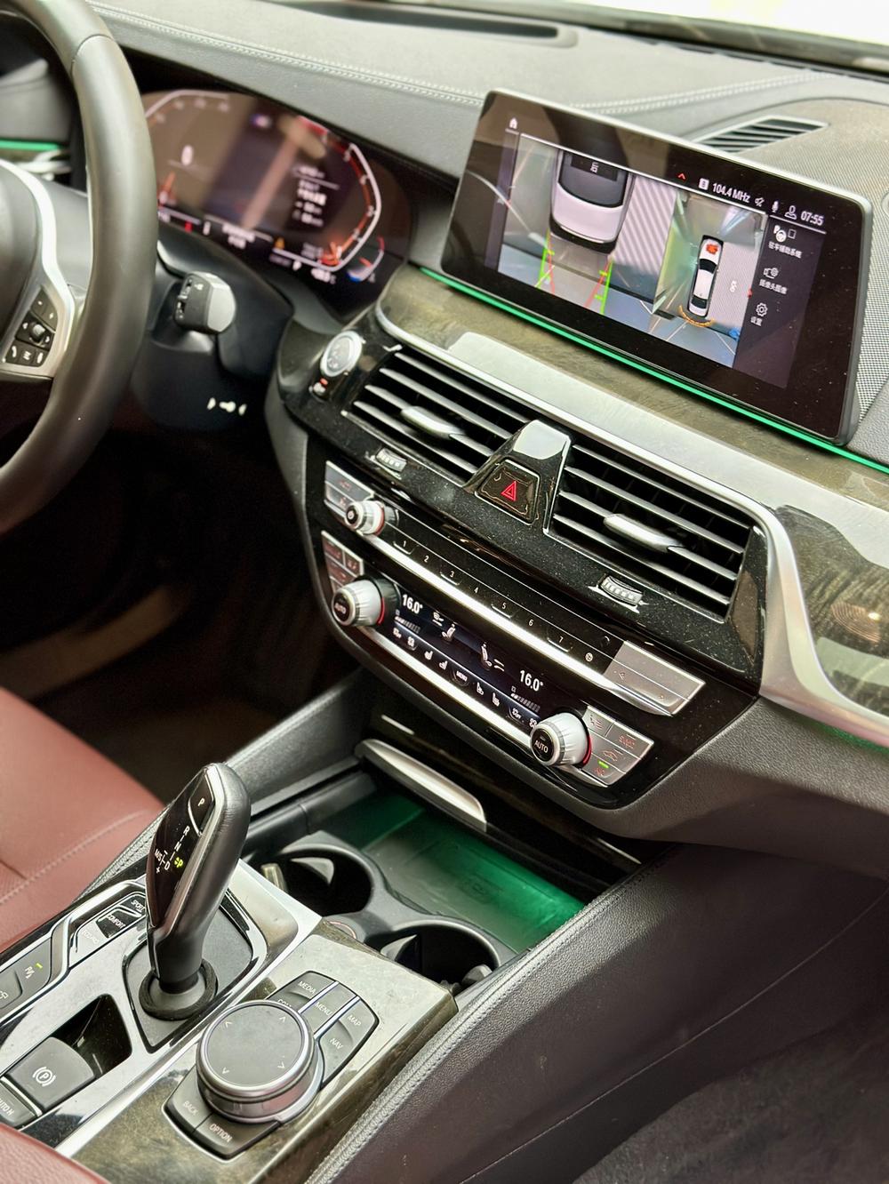 BMW BMW 5-Series