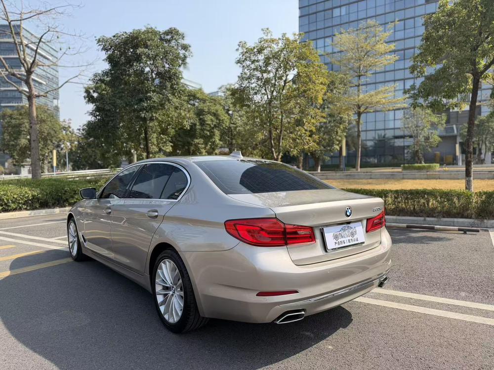 BMW BMW 5-Series