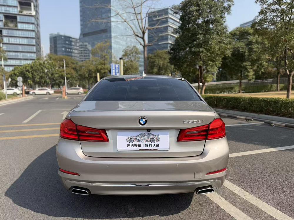 BMW BMW 5-Series