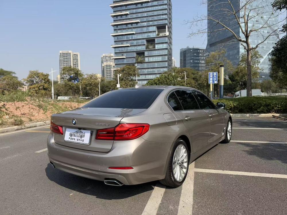 BMW BMW 5-Series