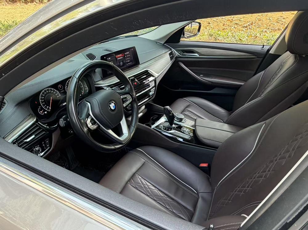 BMW BMW 5-Series