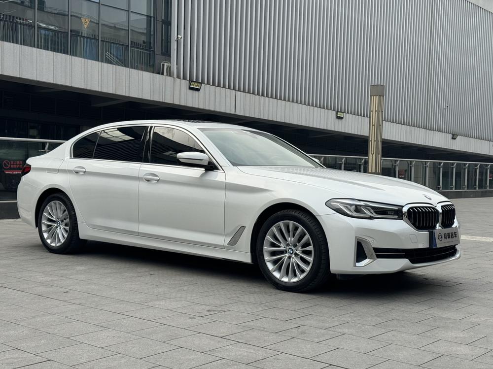 BMW BMW 5-Series