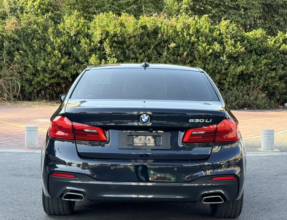 BMW BMW 5-Series