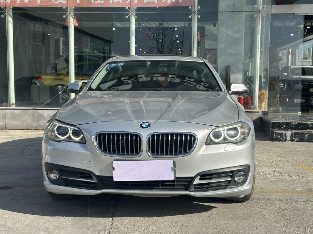 BMW BMW 5-Series