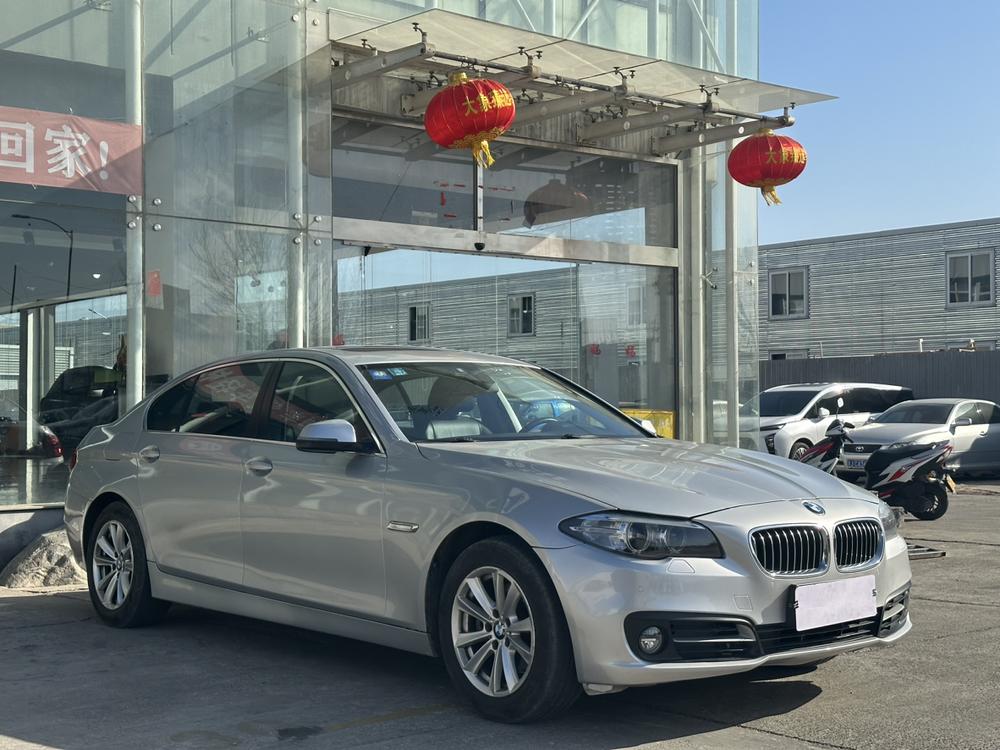 BMW BMW 5-Series