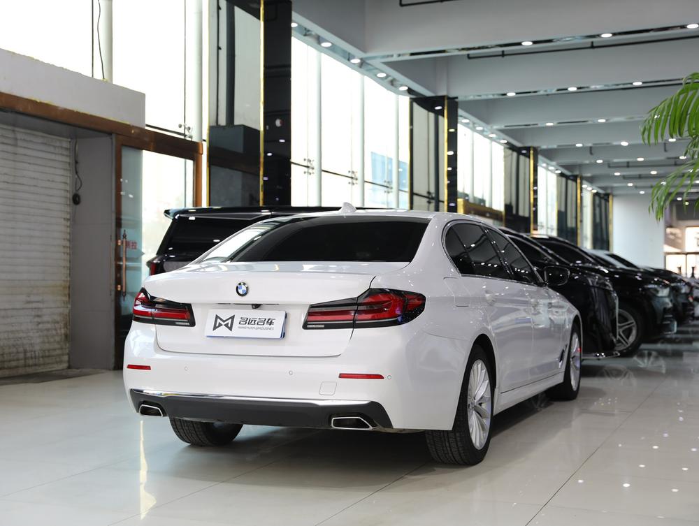 BMW BMW 5-Series