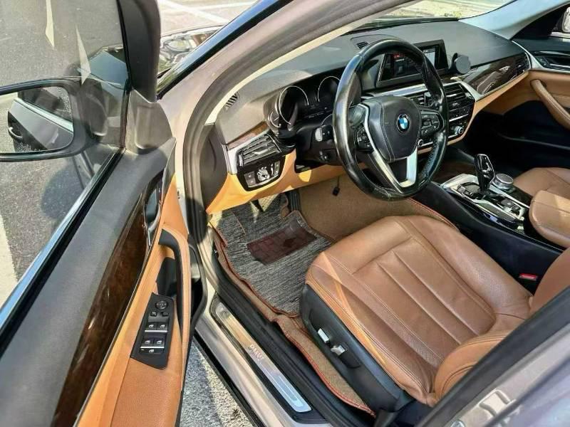 BMW BMW 5-Series