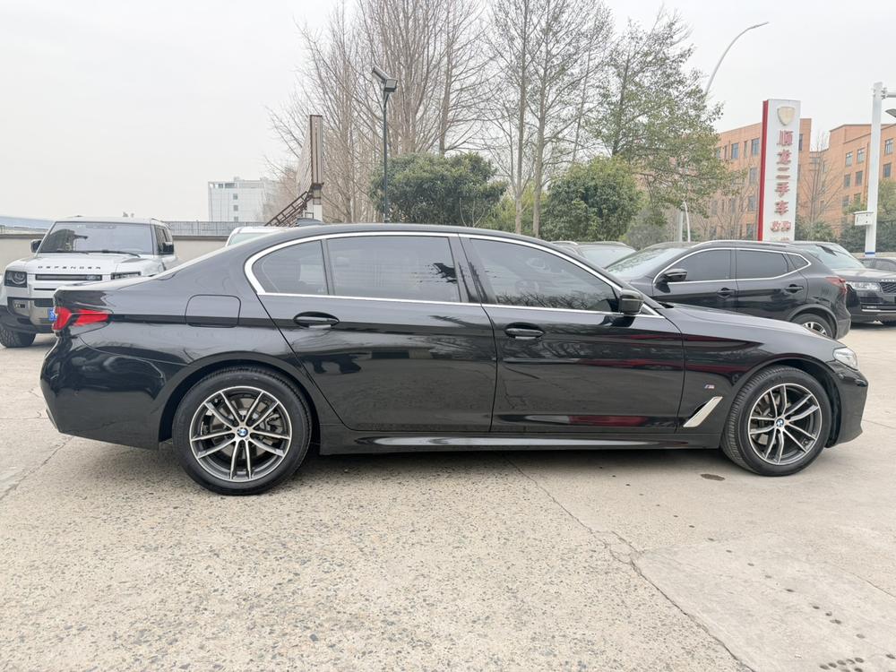 BMW BMW 5-Series