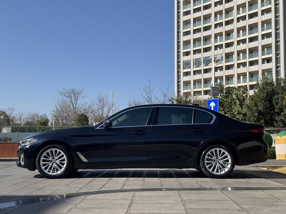 BMW BMW 5-Series