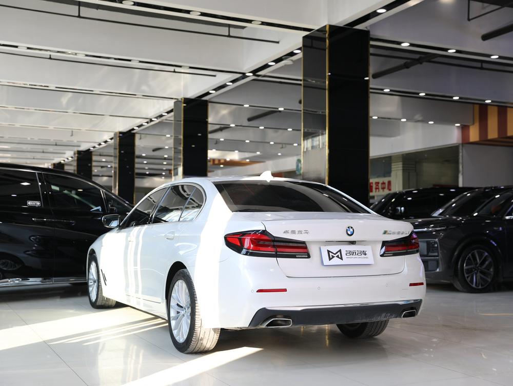 BMW BMW 5-Series