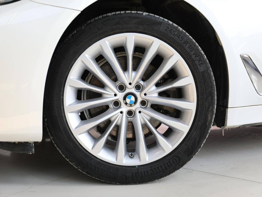 BMW BMW 5-Series