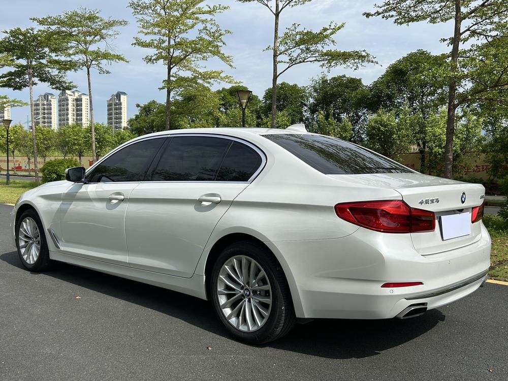 BMW BMW 5-Series