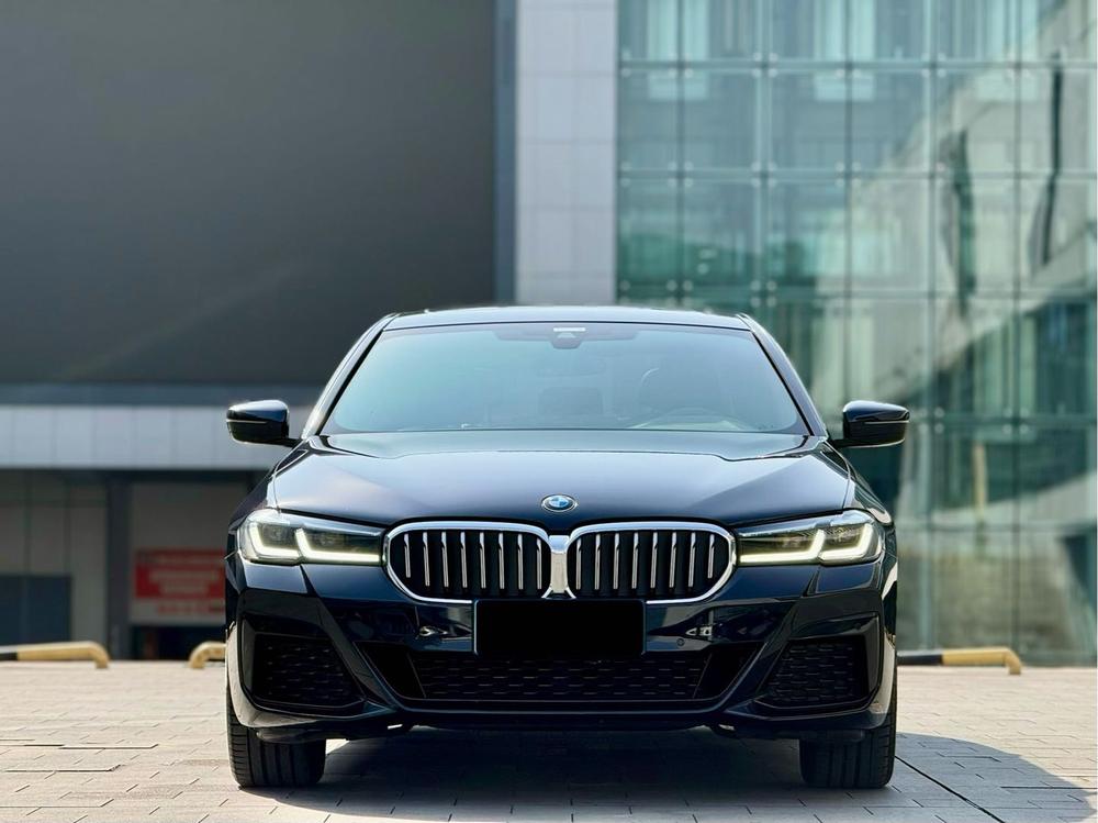 BMW BMW 5-Series