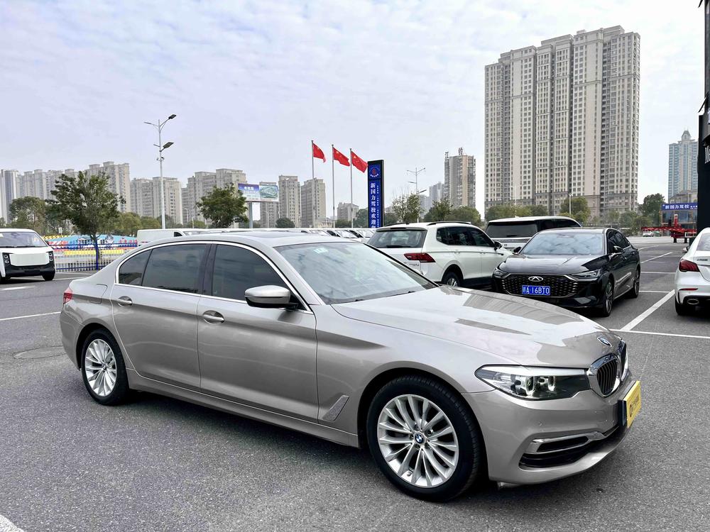 BMW BMW 5-Series