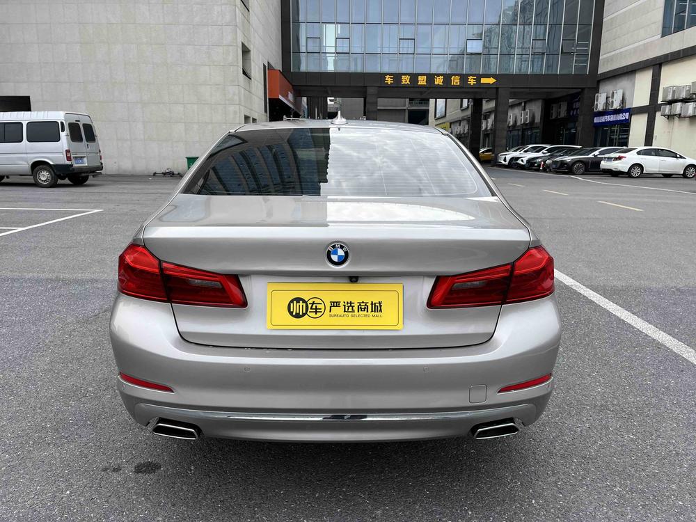 BMW BMW 5-Series