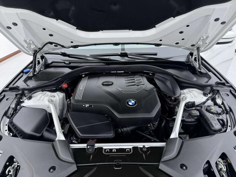BMW BMW 5-Series