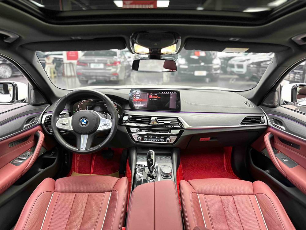 BMW BMW 5-Series