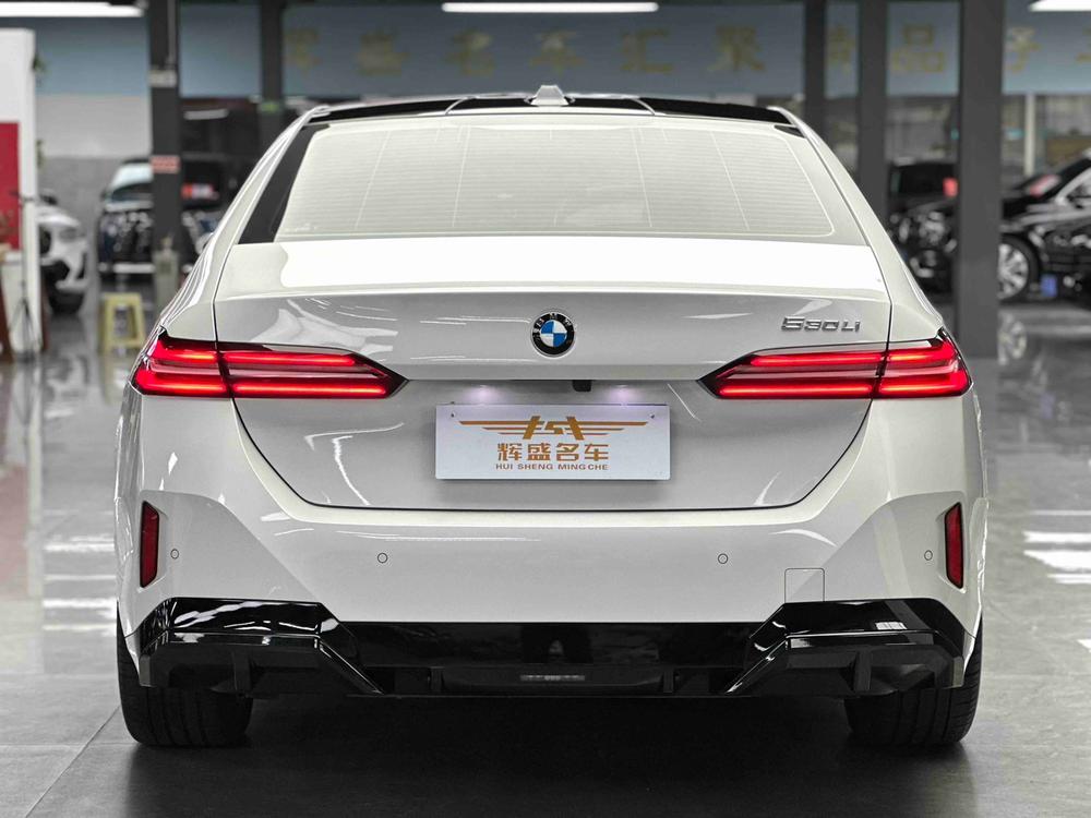 BMW BMW 5-Series