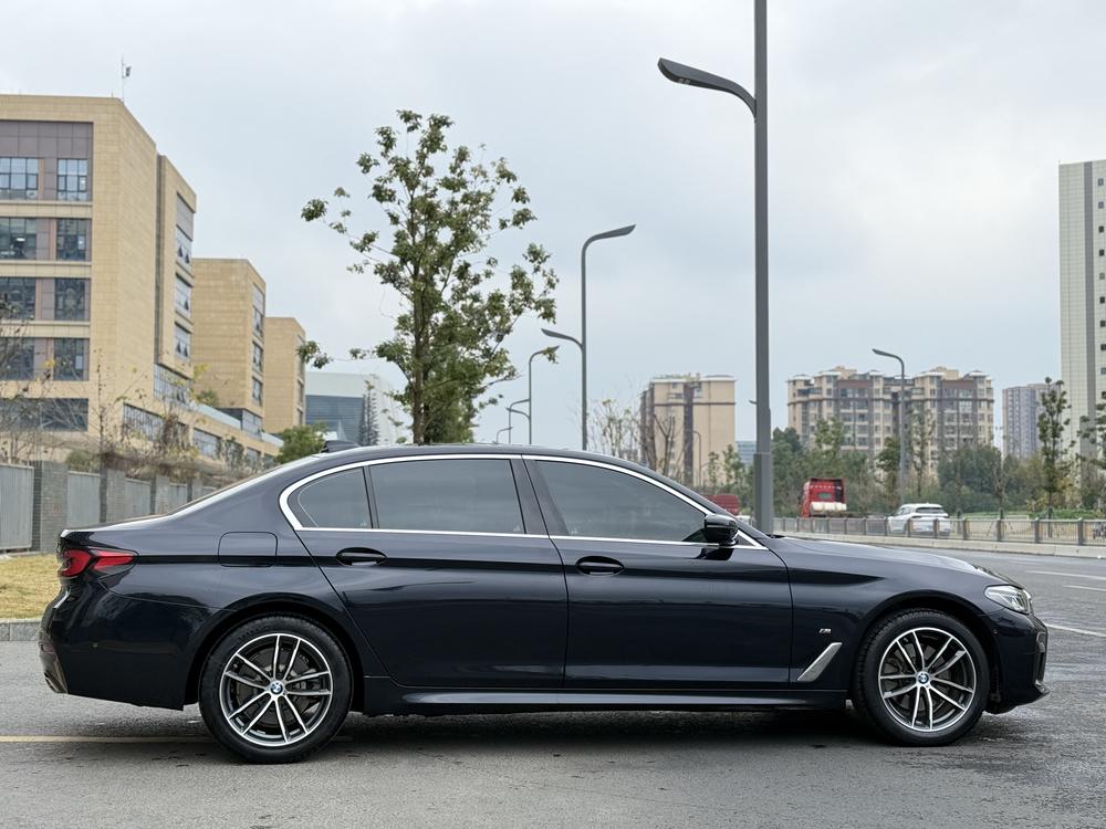 BMW BMW 5-Series