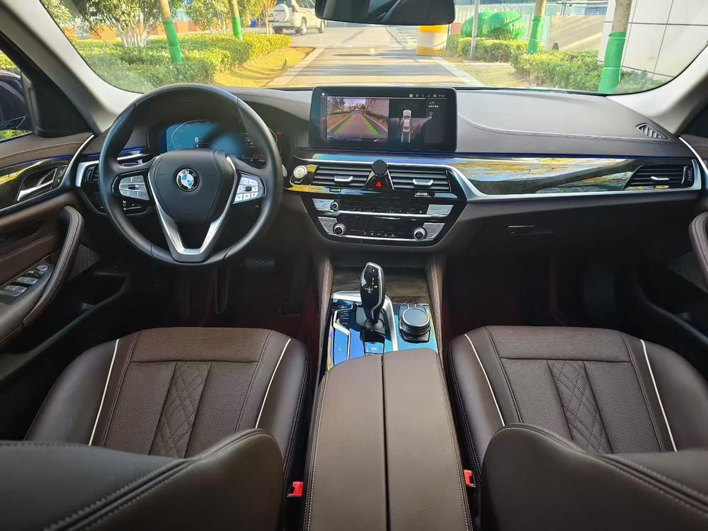 BMW BMW 5-Series