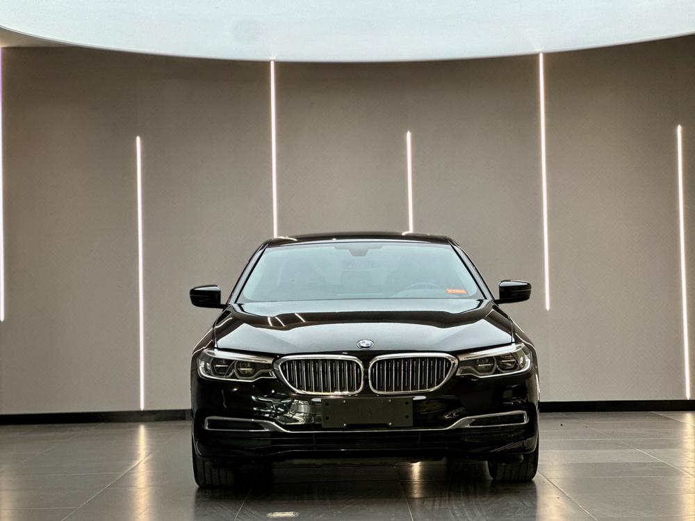 BMW BMW 5-Series