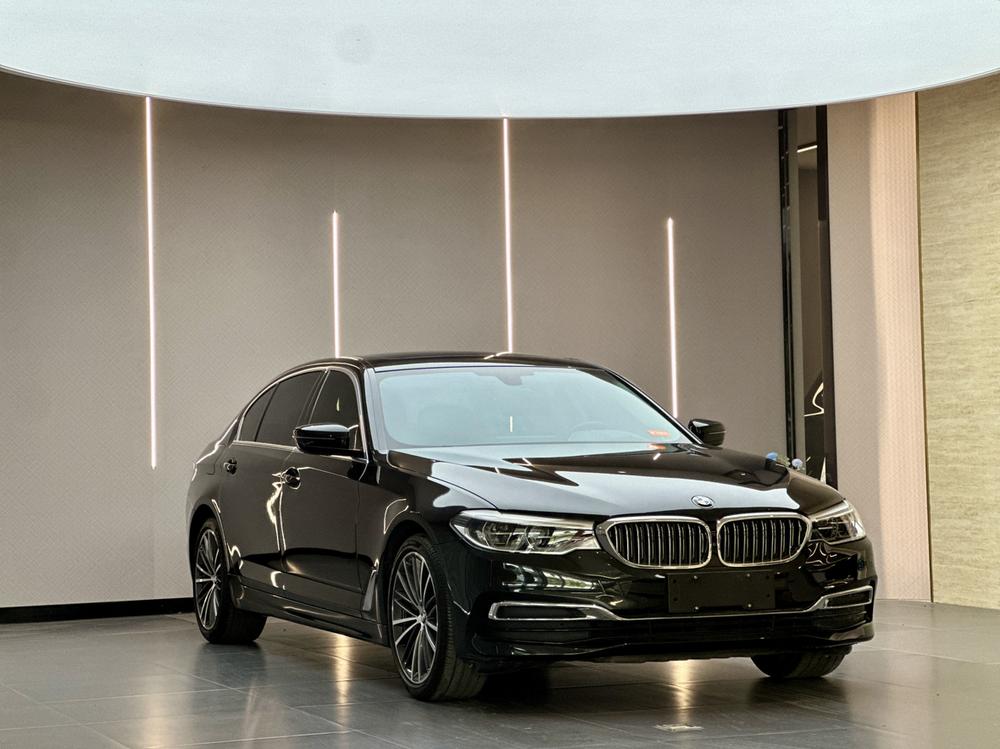 BMW BMW 5-Series