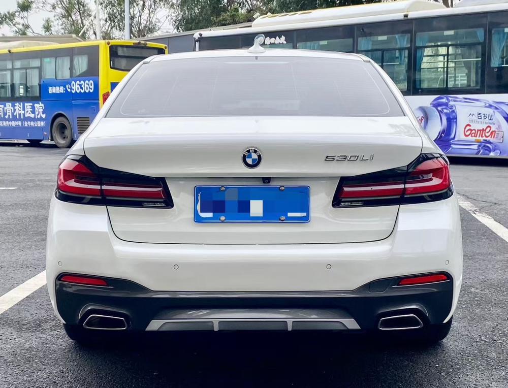 BMW BMW 5-Series