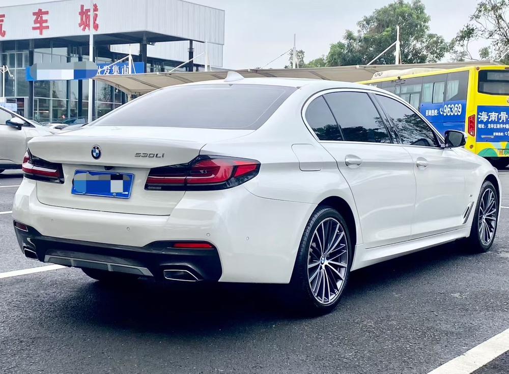 BMW BMW 5-Series