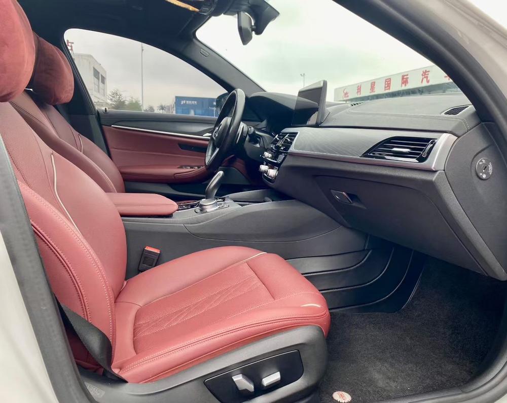 BMW BMW 5-Series