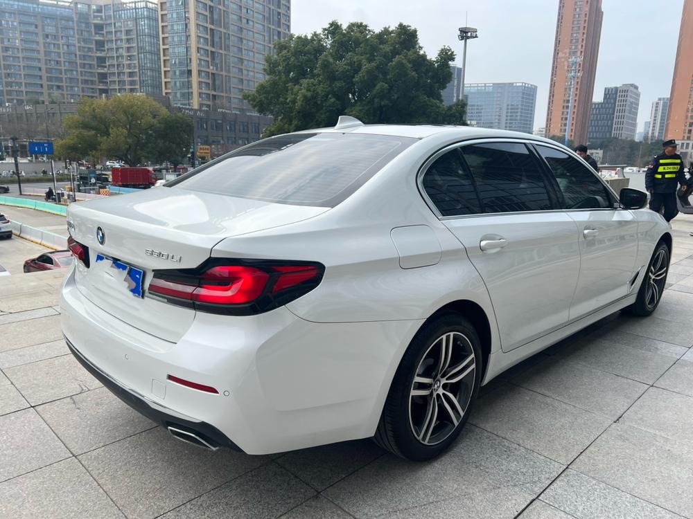 BMW BMW 5-Series