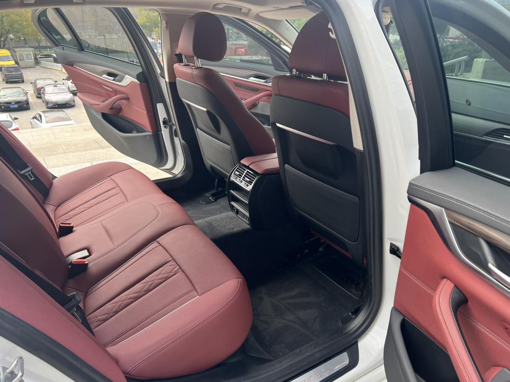 BMW BMW 5-Series