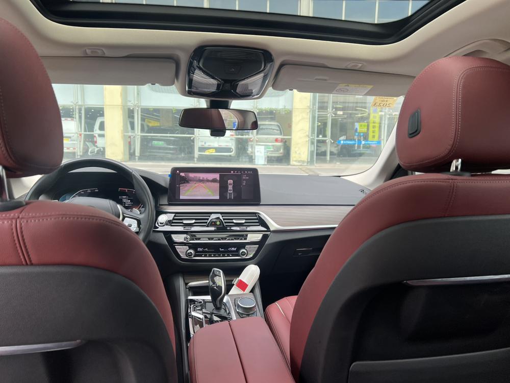 BMW BMW 5-Series