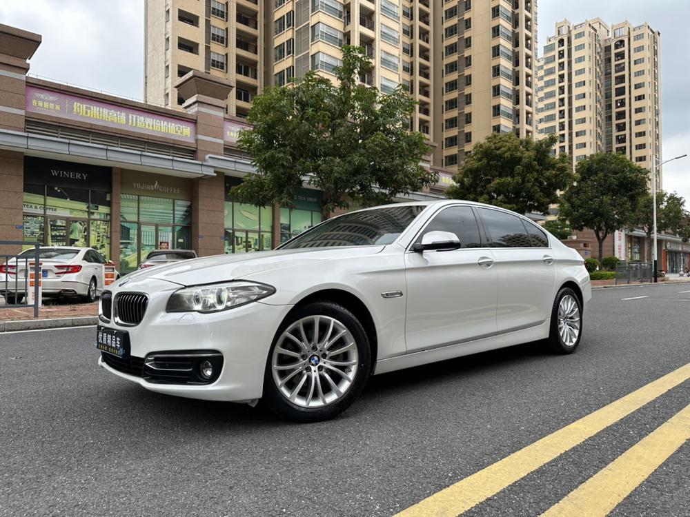 BMW BMW 5-Series
