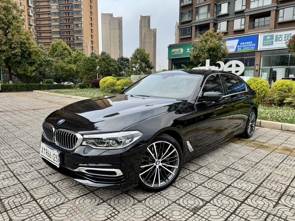 BMW BMW 5-Series