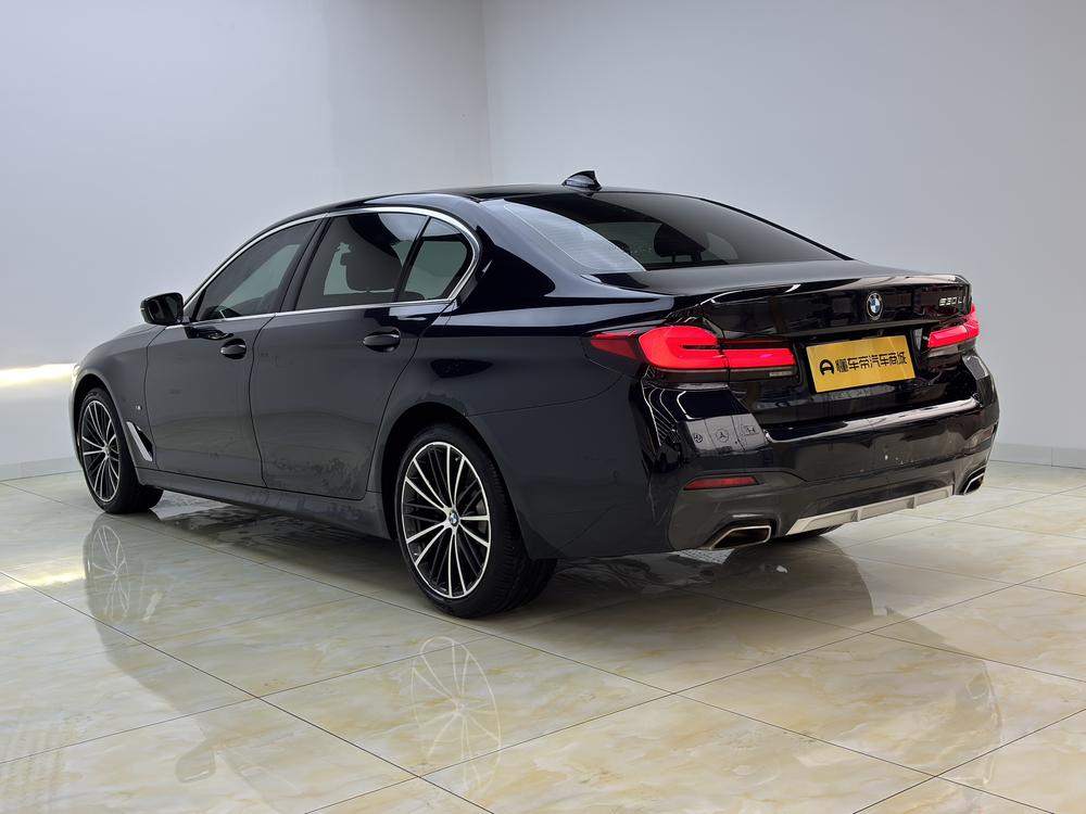 BMW BMW 5-Series