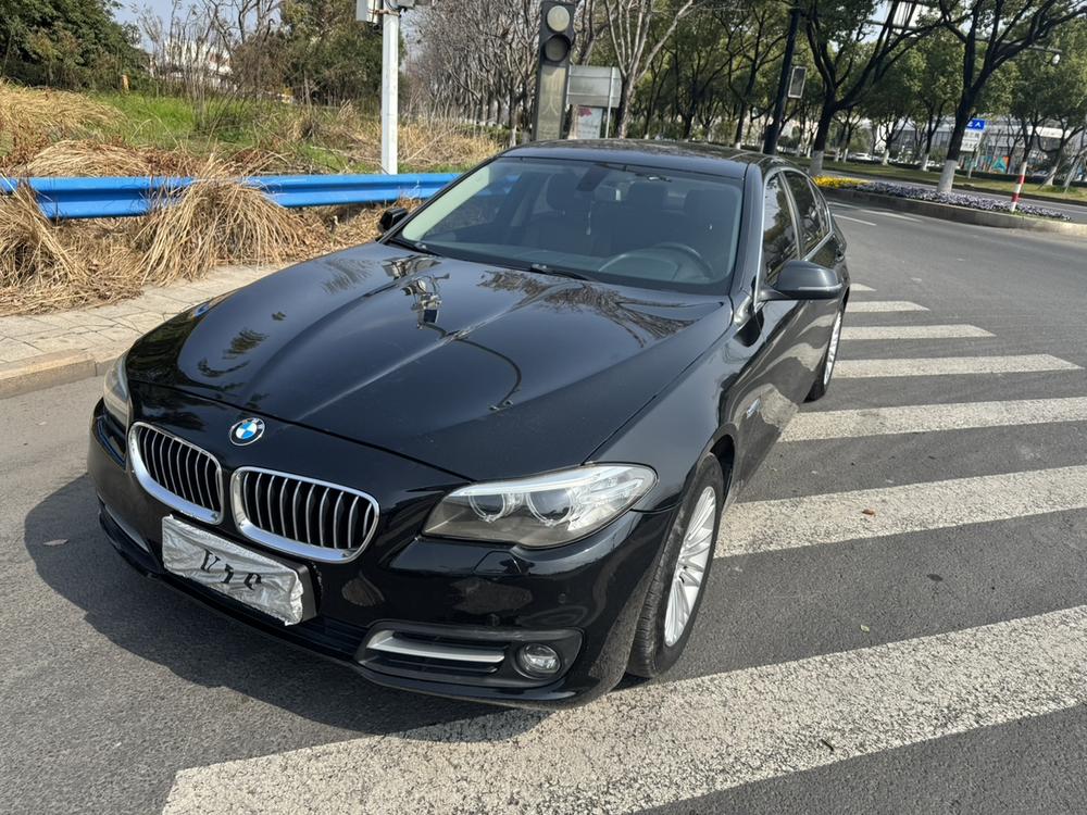 BMW BMW 5-Series