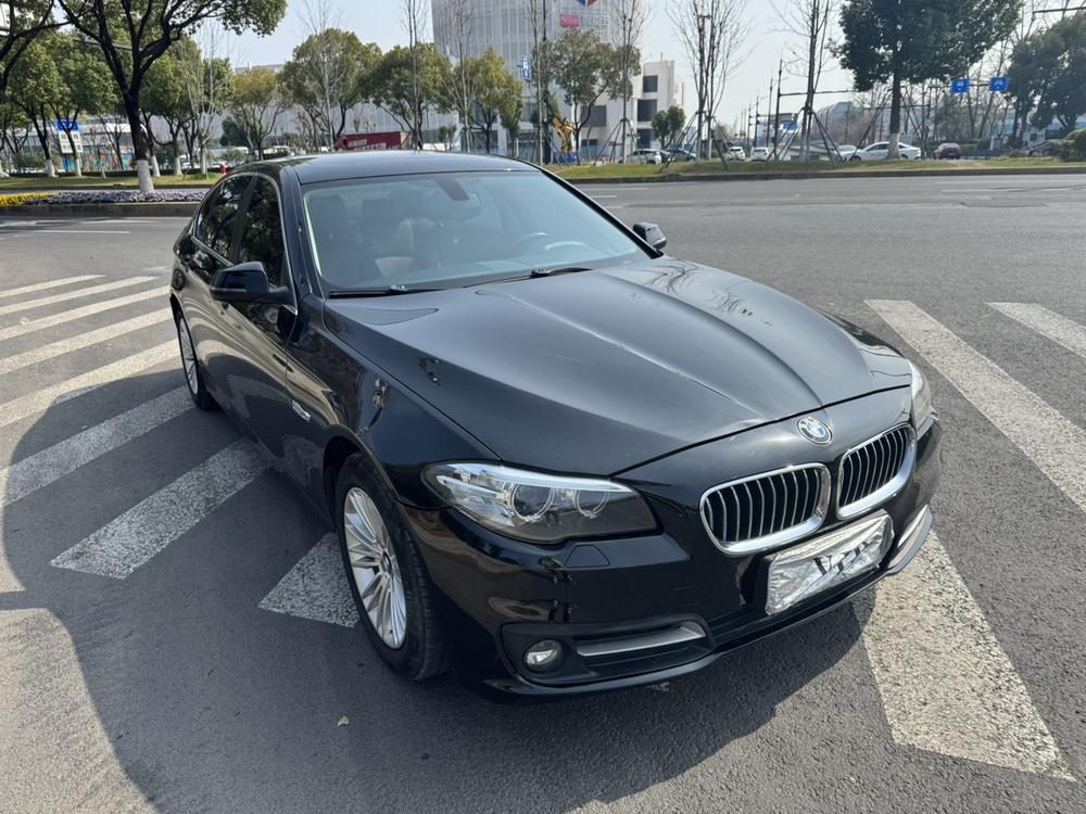 BMW BMW 5-Series