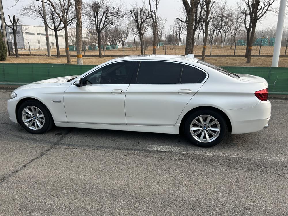 BMW BMW 5-Series