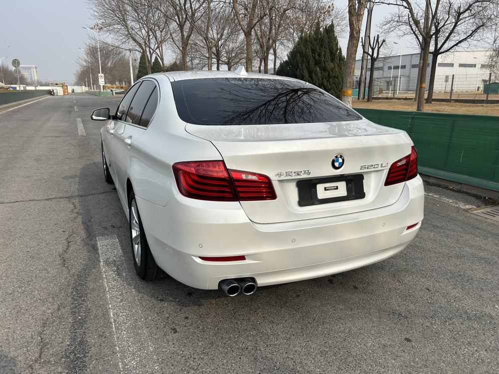 BMW BMW 5-Series