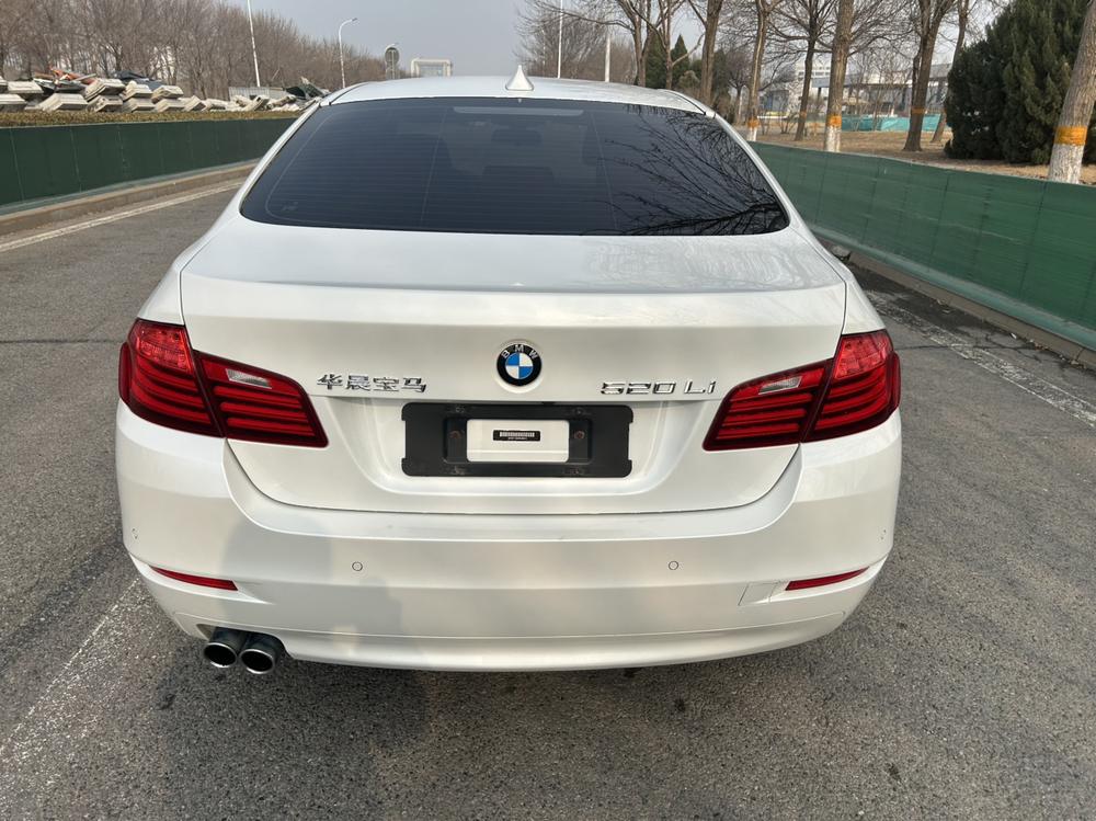 BMW BMW 5-Series