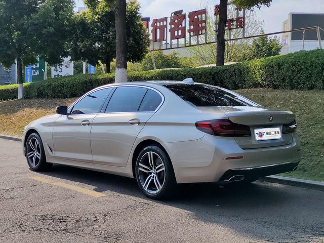 BMW BMW 5-Series