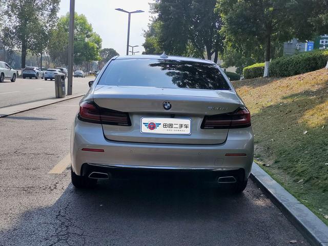 BMW BMW 5-Series
