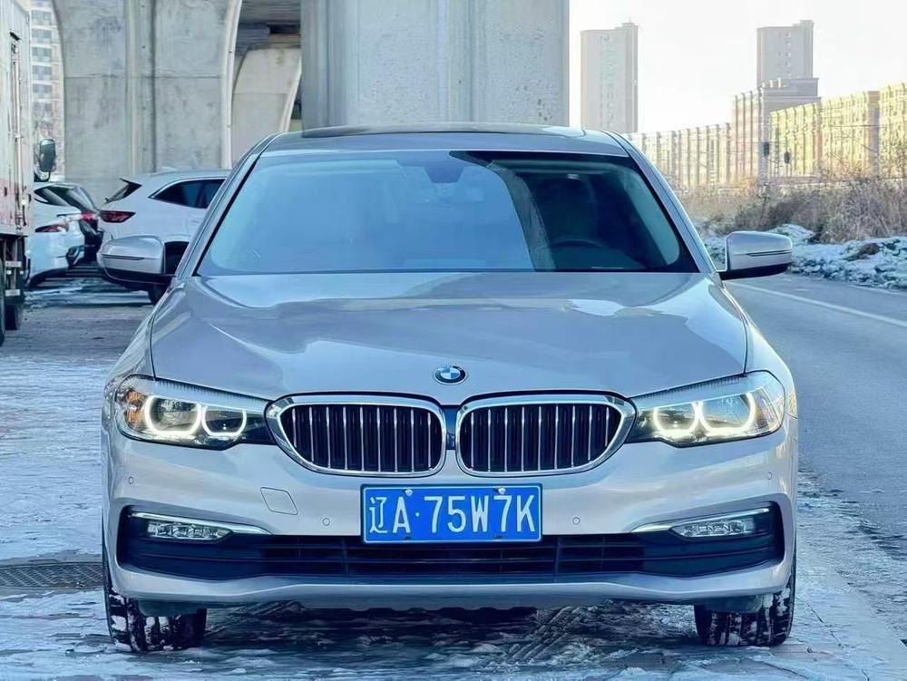 BMW BMW 5-Series