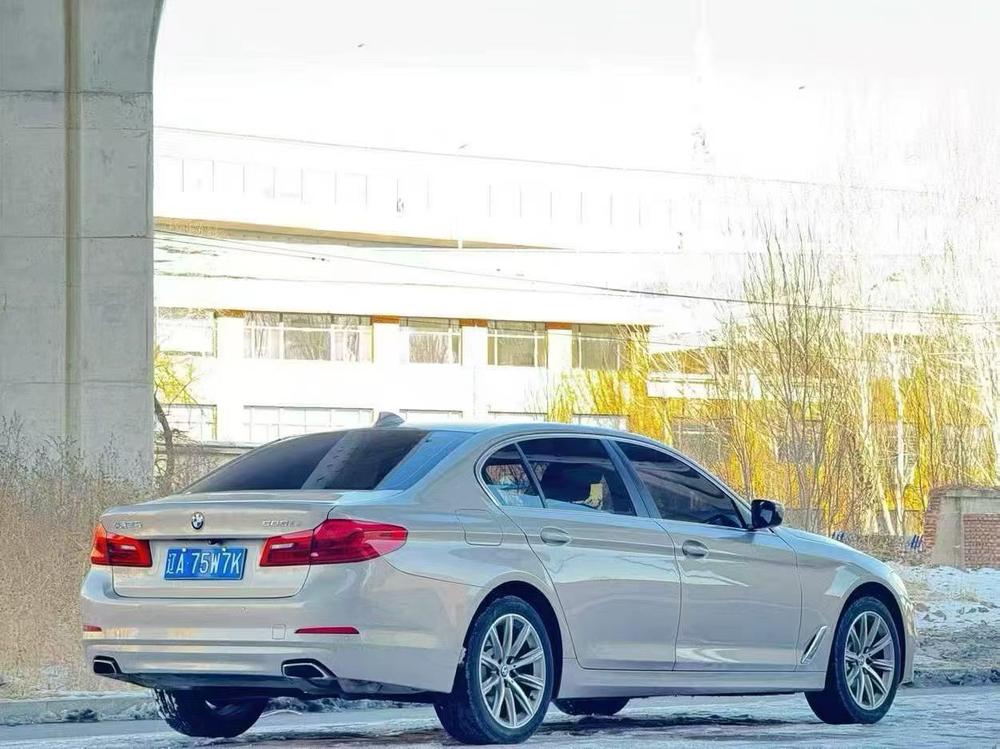 BMW BMW 5-Series