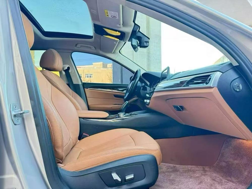 BMW BMW 5-Series
